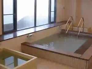 浴槽がある浴室  