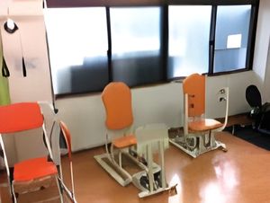 明るい機能訓練室