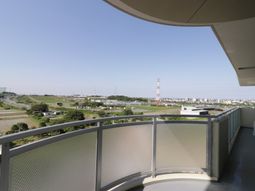 広がる景色のバルコニー