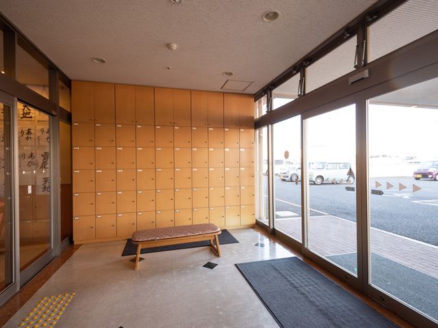 エントランスの静かな風景