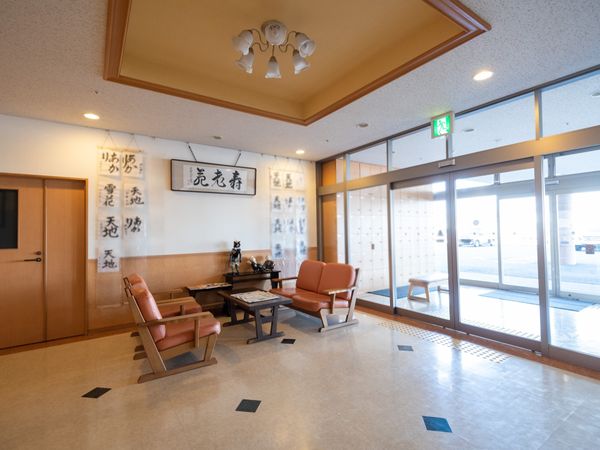 待合室の温かい雰囲気