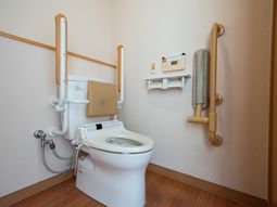 バリアフリートイレ設備