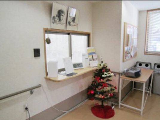 暖かみのあるフロント風景