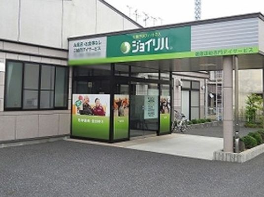 エントランスの正面