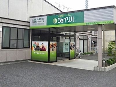 エントランスの正面