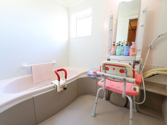 バリアフリー浴室設備