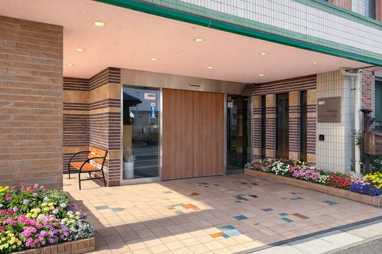 色鮮やかな入口