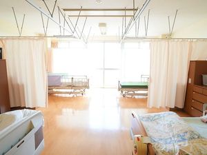 明るい居室  