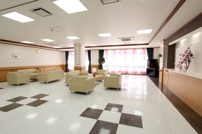 広々とした快適なロビー