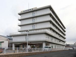 多層建築の外観