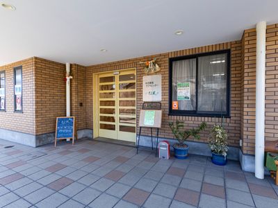 エントランスの外側