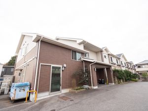 多世帯型住宅外観