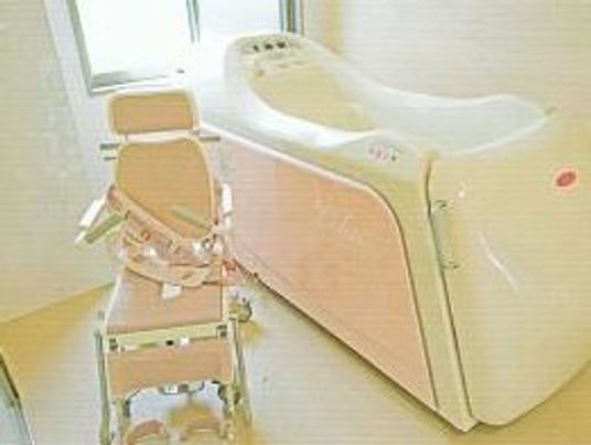 入浴設備の浴室