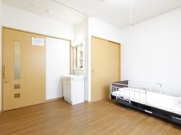 清潔な個室の居室