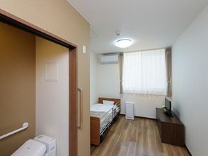 ベッドのある居室