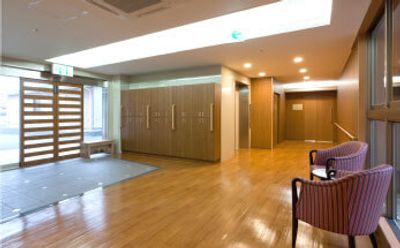 明るい空間の入口