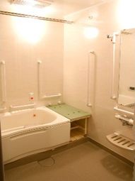 利用者の安全な浴室