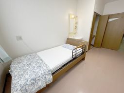 落ち着いた雰囲気の居室