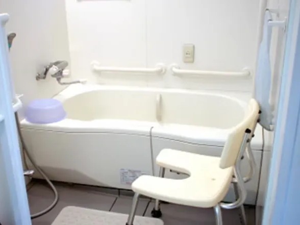 指定 通所介護 施設デイサービスシルバー21の外観