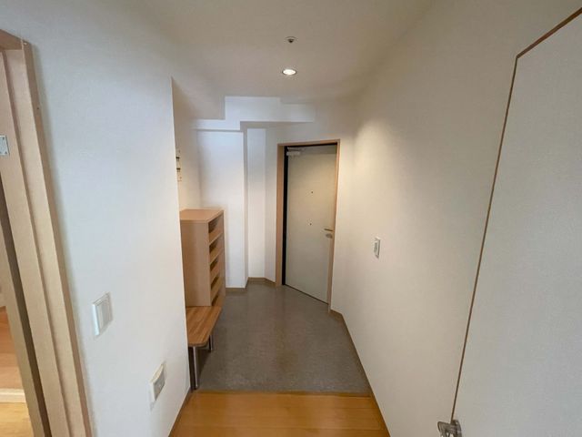 廊下の明るい空間