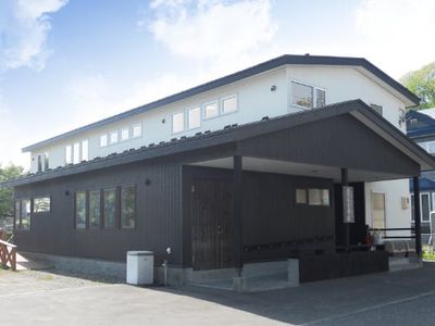 暖かみのある建物外観