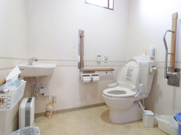 トイレの設備と備品