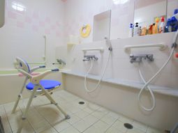 清潔な洗面スペース