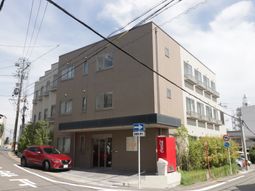 清潔感ある外観の建物