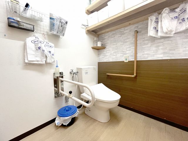 清潔で機能的なトイレ