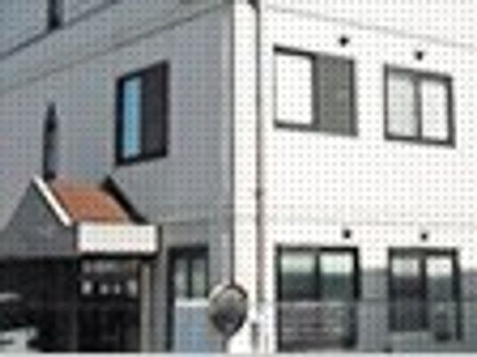 落ち着いた雰囲気の外観