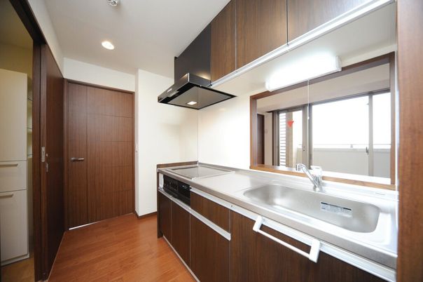 広々としたキッチン