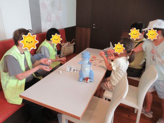 作業に励む様子の一画