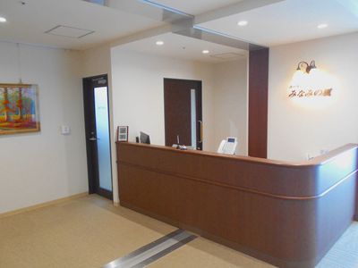 応接エリアの明るい空間