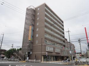 都市型施設外観