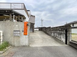 入口の看板