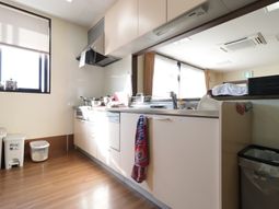 清潔なキッチン空間