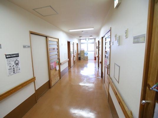 清潔感のある廊下