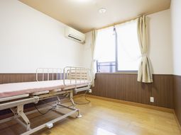 明るい居室の床