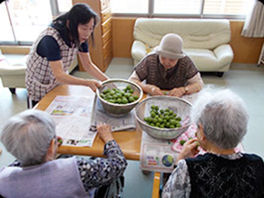 日差しの明るい共有スペース