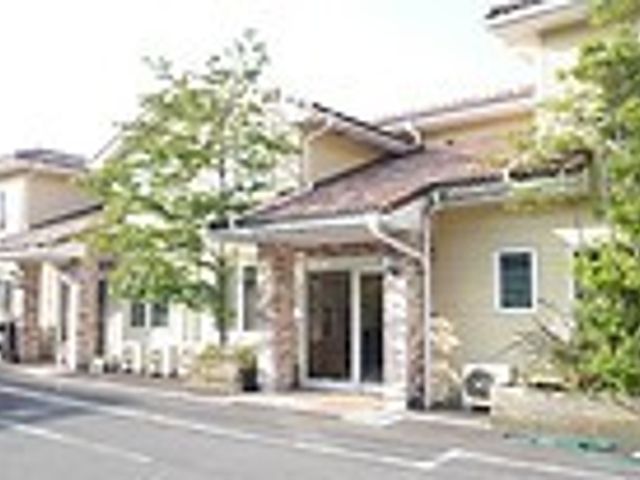 開放的な外観 外観 広々とした建物は、心地よい職場環境を提供します。ナチュラルな雰囲気も魅力的です。