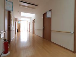 清潔な廊下の様子