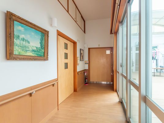 広々とした廊下