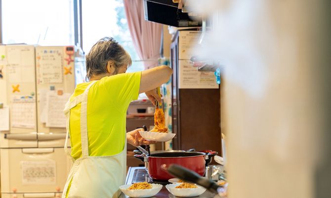 和やかなキッチン風景