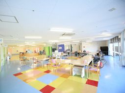 広々とした明るい空間