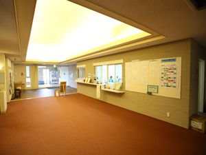 広々とした情報掲示コーナー