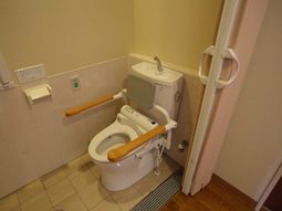 バリアフリートイレ設備