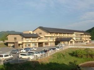 建物全景の外観  