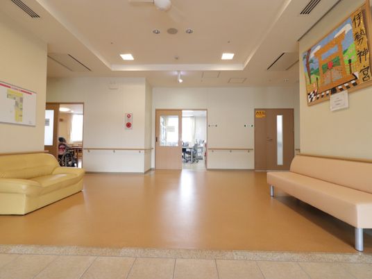 広々としたロビーの一角 