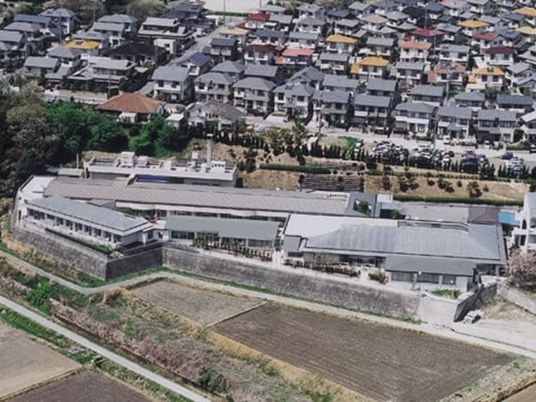 施設の全景外観  