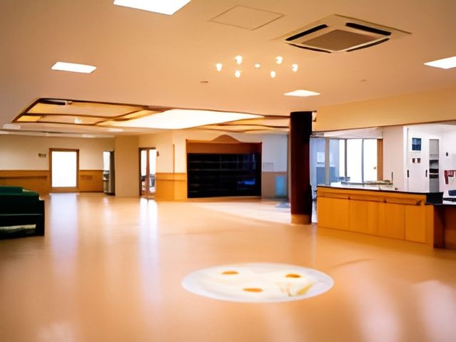 明るい広々とした室内